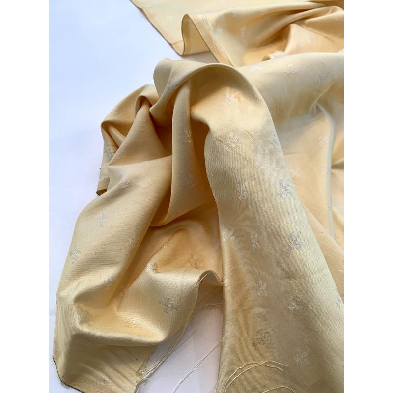 Fleur-de-Lis Jacquard Silk Shantung – Buttery Yellow Fabric by the Yard