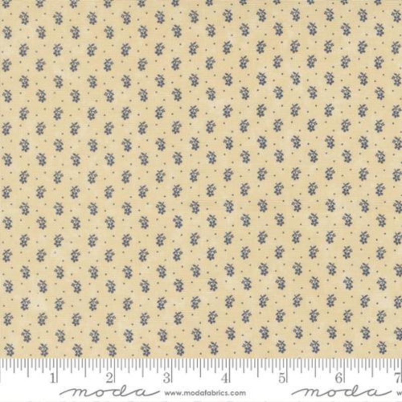 Bluebirds Nest – 59805-21 Tan Small Floral