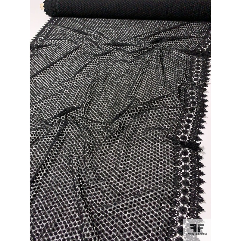 Double-Scalloped Mini Sun Medallion Guipure Lace – Black Fabric by the Yard