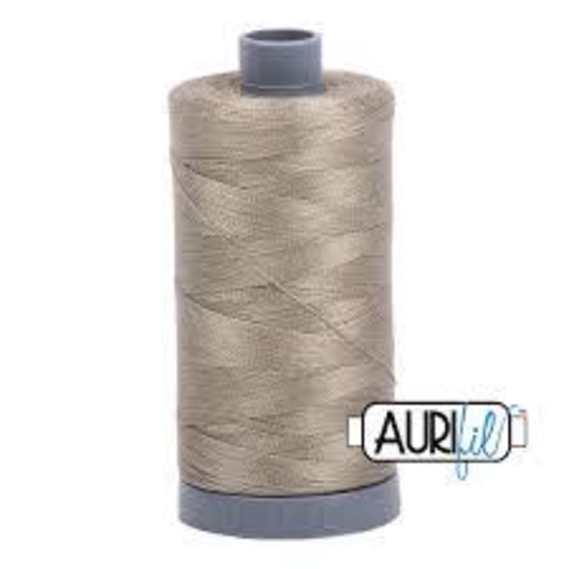 28wt – Aurifil – Light Kakhy – 2900 – 750m Spool