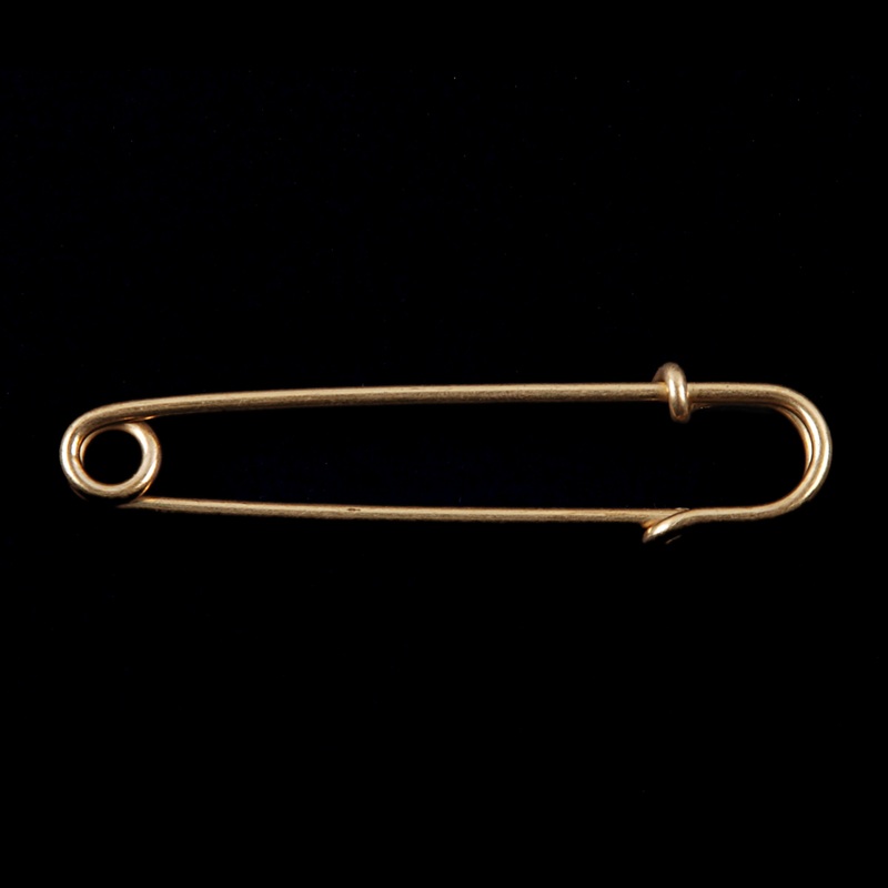 3″ Gold Kilt Pin