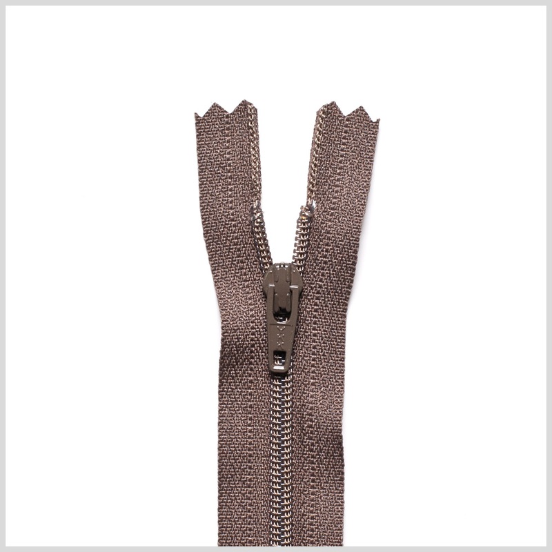 Regular Zipper 9″ by YKK – 394 Antique Brown