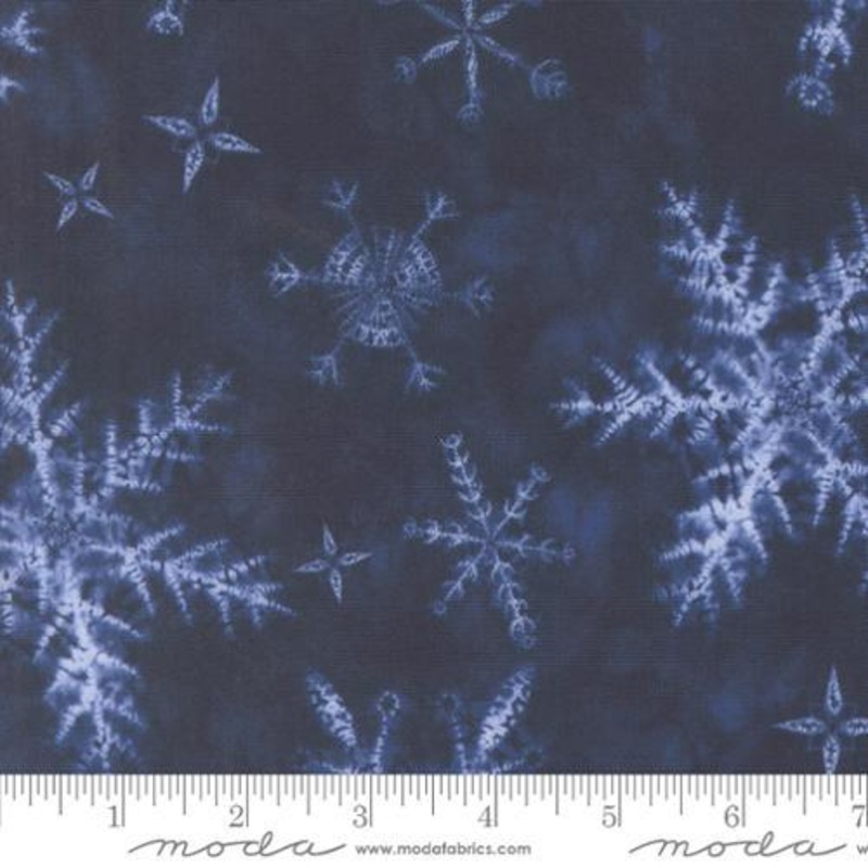 Winter Chill  –  548100-13 Midnight – Snowflakes Winter Shibori
