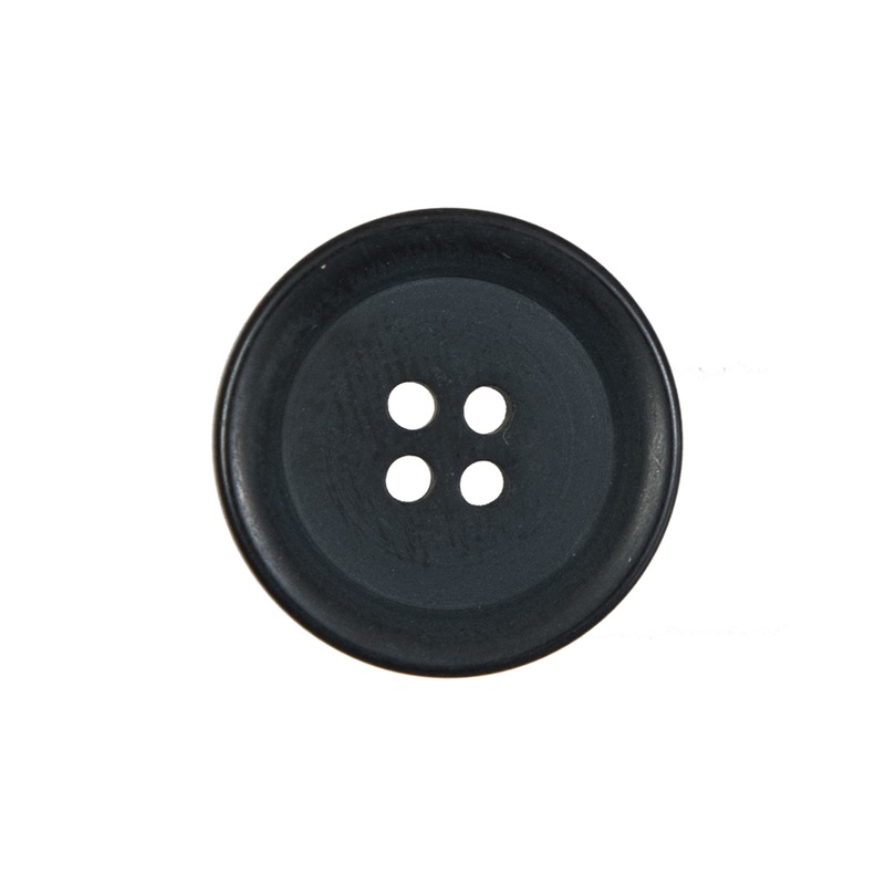 Black Horn 4-Hole Button – 32L/20MM