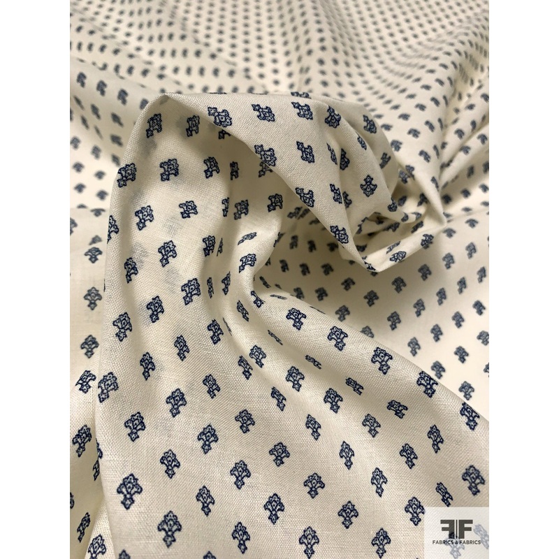 Fleur de Lis Printed Cotton Lawn – Navy / Cream Fabric by the Yard