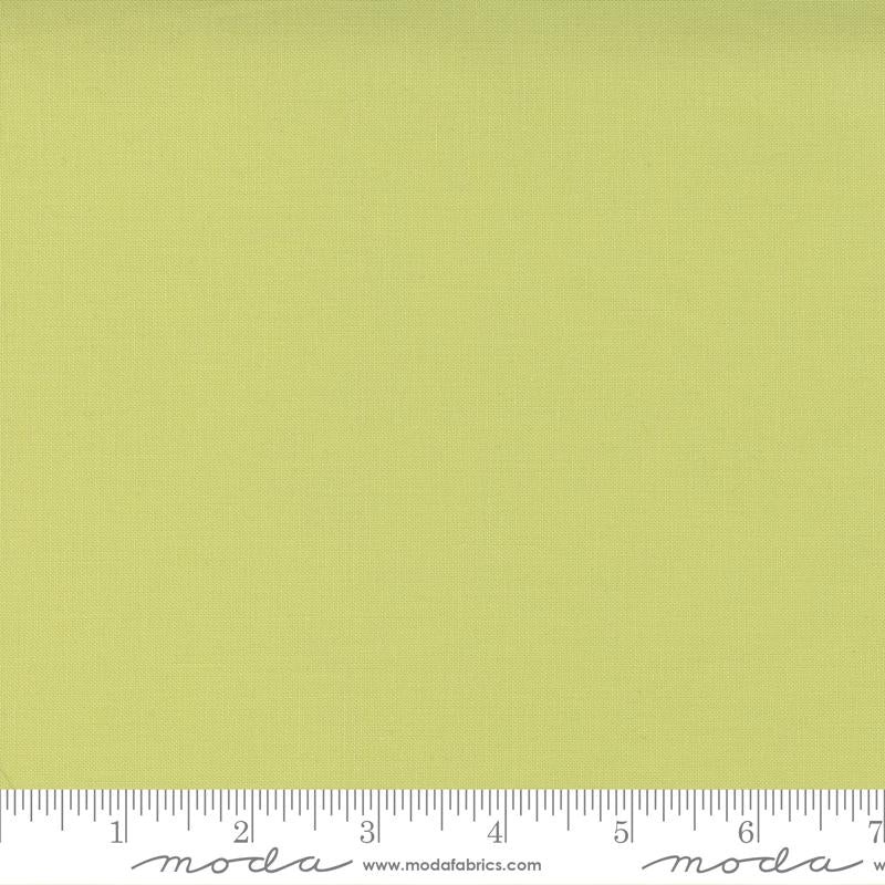 Bella Solids –  Light Lime – 1000-100 (9900-100)