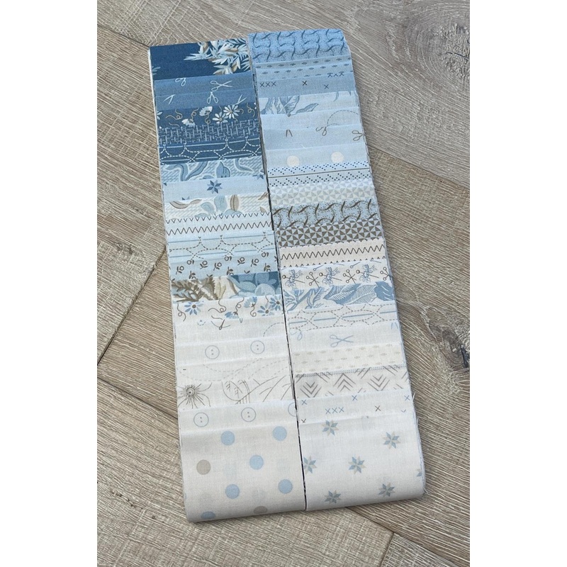 Sewing Bird – Jelly Roll – 2.5″ strips – 42 pieces