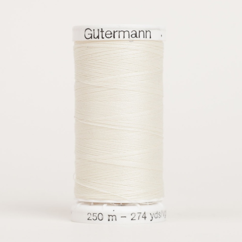 Gutermann Sew All Thread 250m – 795 Antique White