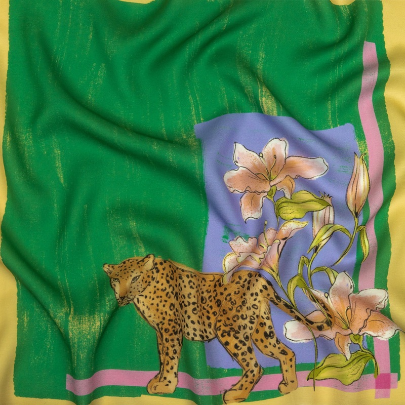 Viscose and Linen Twill Panel – Green Leopard and Floral Square – Mood Exclusive House Cat