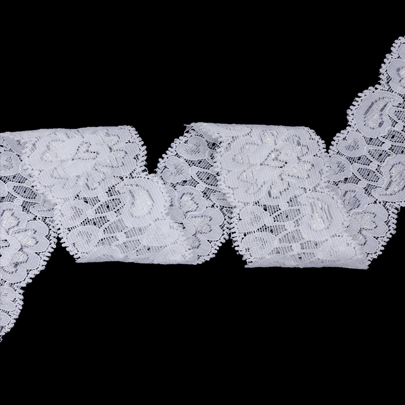 Famous NYC Designer White Floral Scalloped Stretch Corded Lace Trim – 1.625″