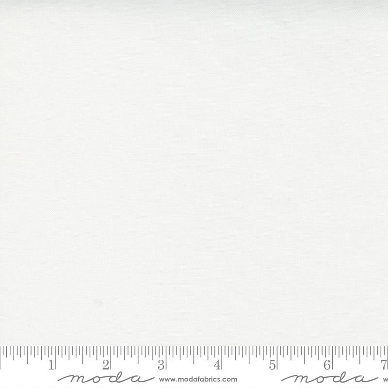Bella Solids – Off White – 1000-200 (9900-200)
