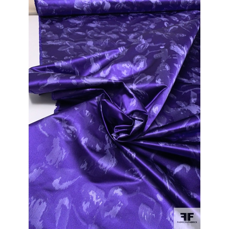 Oscar de la Renta Hazy Floral Printed Silk Satin – Purple / Dusty Light Purple Fabric by the Yard