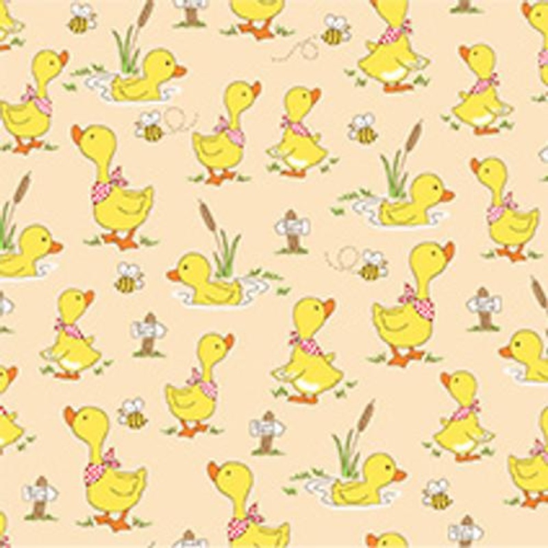 Comfy Flannel  –  Ducklings and bees on yellow N1018-44
