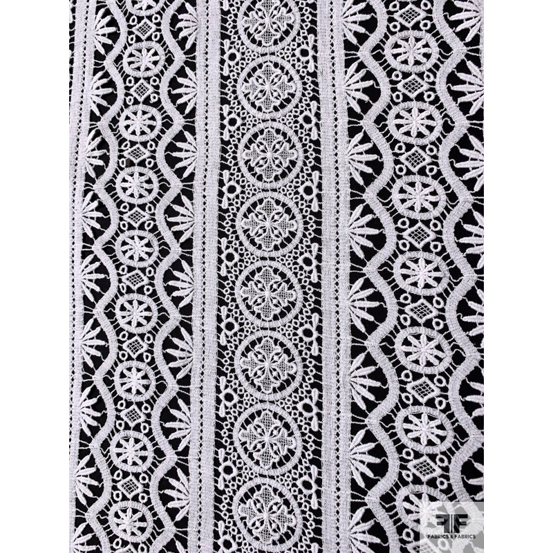 Linear Medallion Design Guipure Lace – White Fabric by the Yard