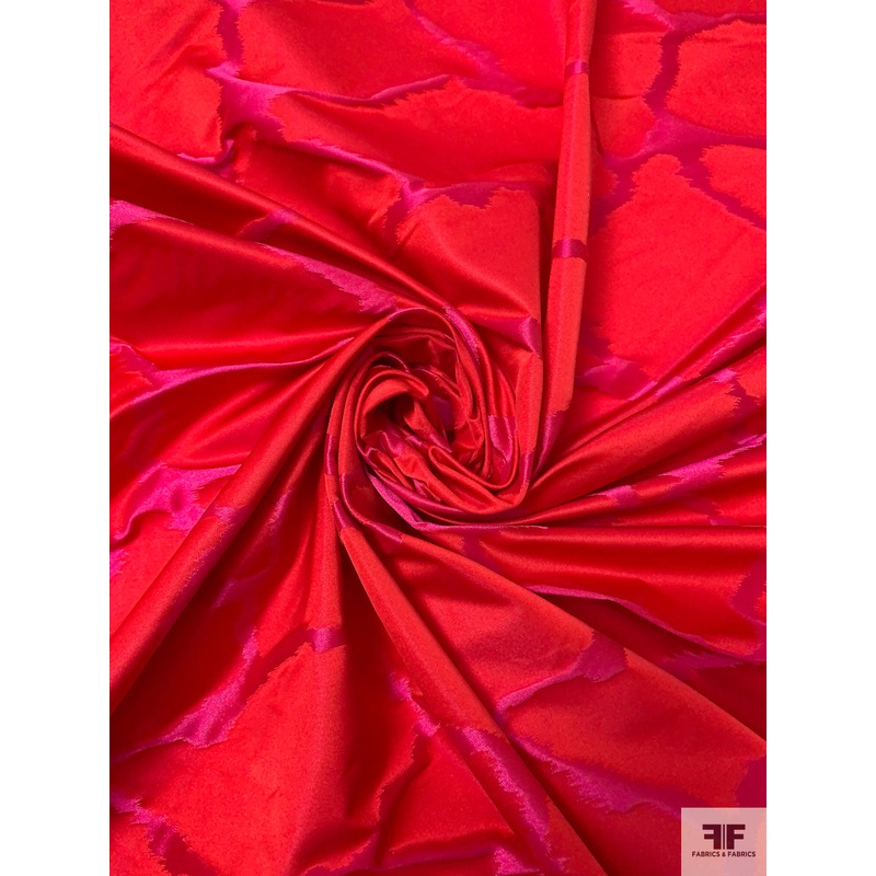 Italian Jacquard Taffeta-Satin – Red / Hot Pink Fabric by the Yard