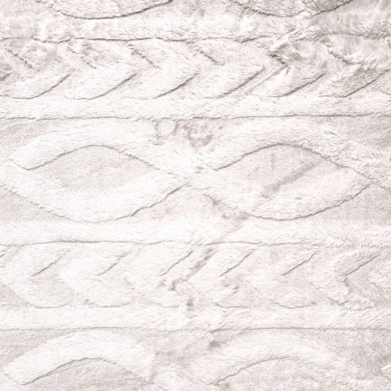 Chain Link Luxury Fur – Off White