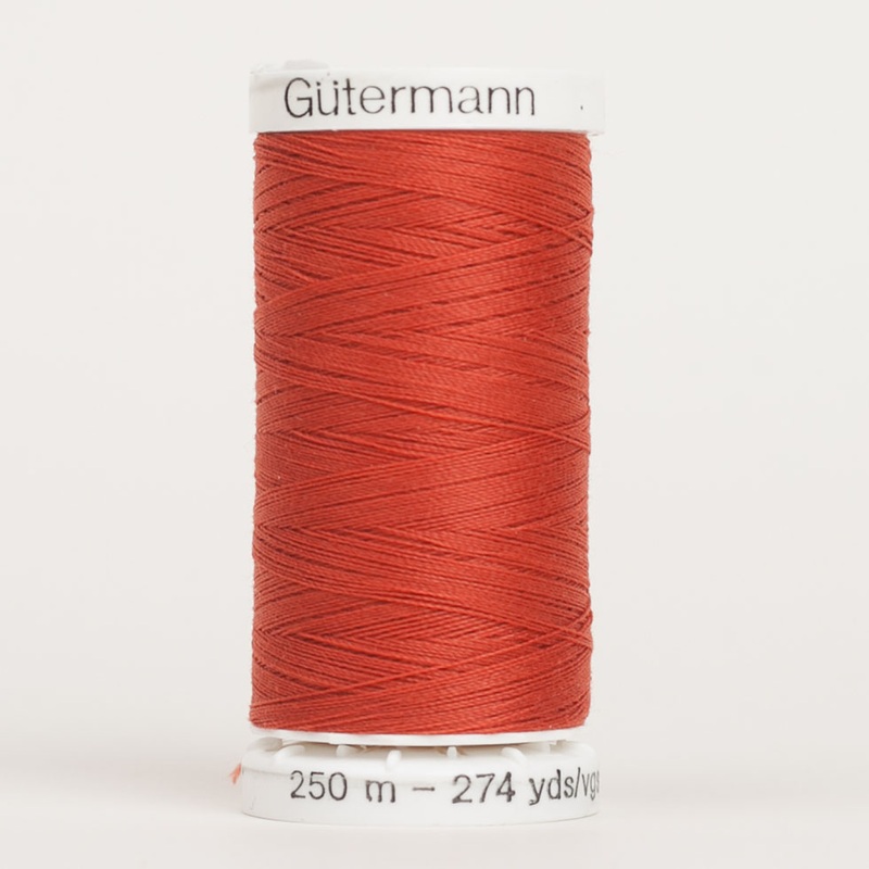 Gutermann Sew All Thread 250m – 476 Coral Rose