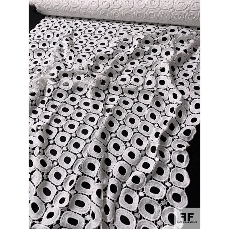 Oval Rings Guipure Lace – White Fabric by the Yard