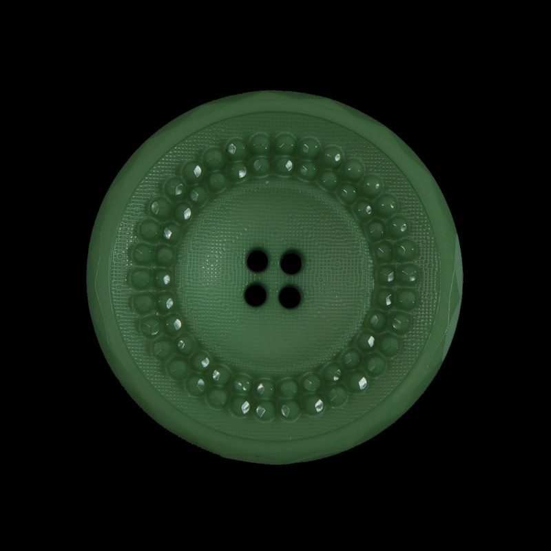 Shamrock Green Textured 4-Hole Button – 44L/28mm