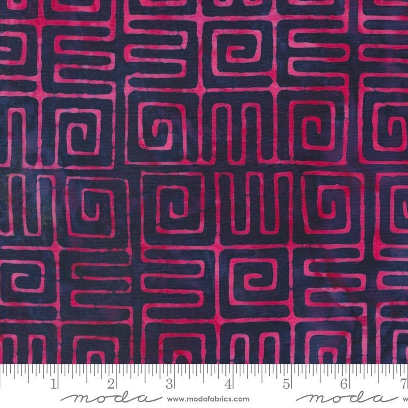 Berrylicious Batiks – Geometric – 4368-30 – Plum
