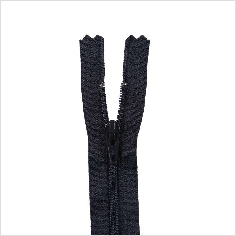 Regular Zipper 24″ by YKK – 196 Navy