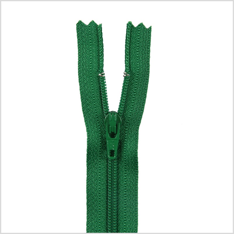 Regular Zipper 24″ by YKK – 876 Green