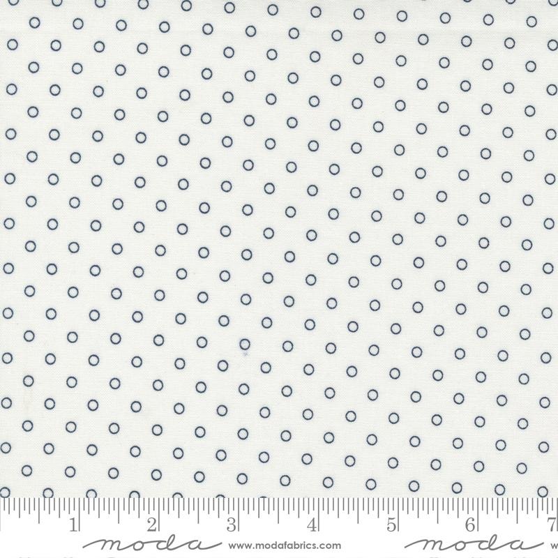Nantucket Summer – 55264-11 – Cream Smitten Dots