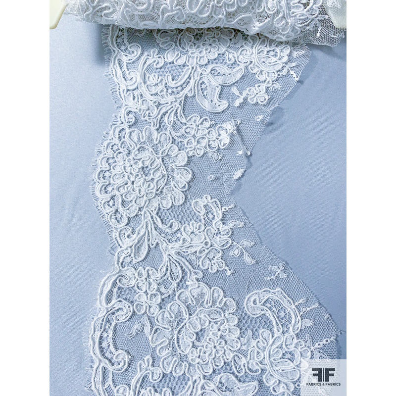 Scalloped Floral Alencon Lace Trim – Diamond White Fabric by the Yard