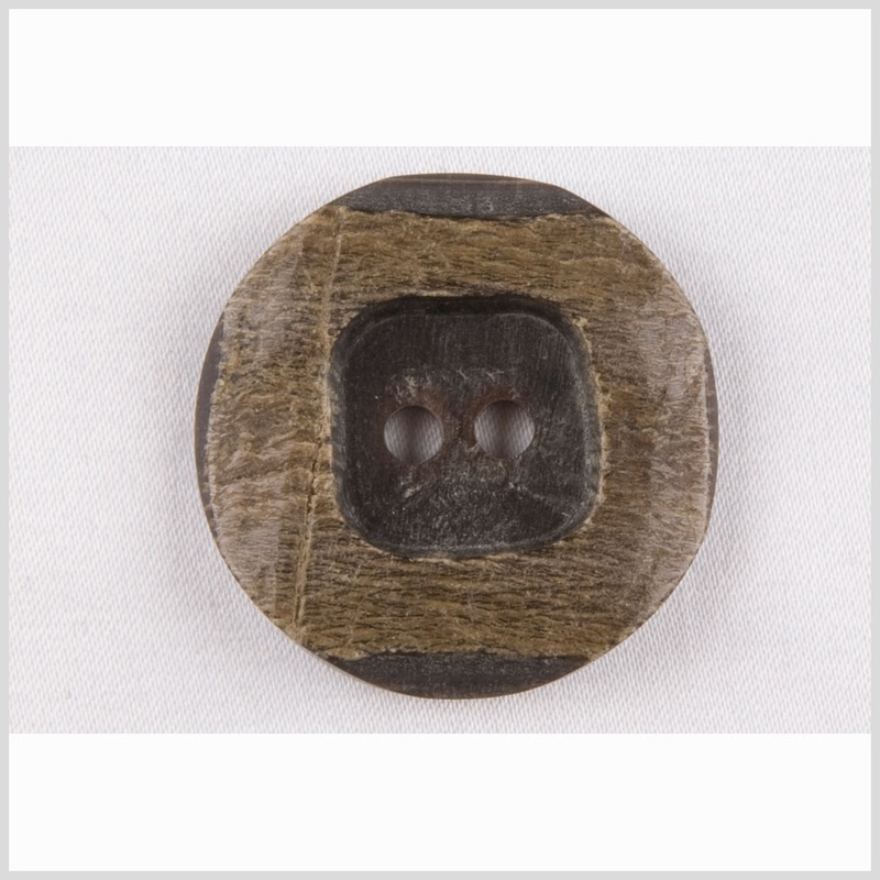 Black/Natural Horn Coat Button – 44L/28mm