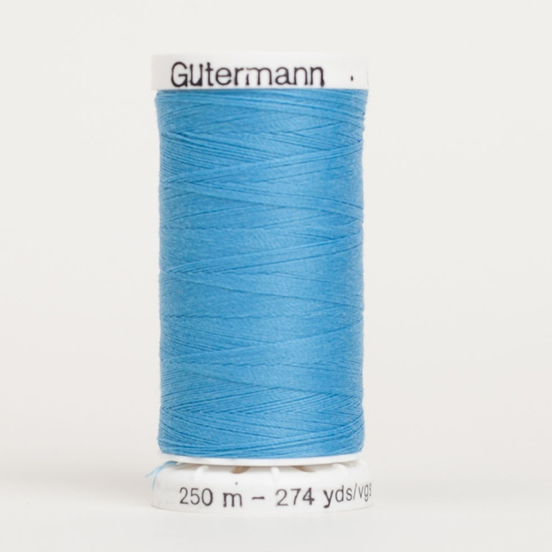 Gutermann Sew All Thread 250m – 211 Sky Blue