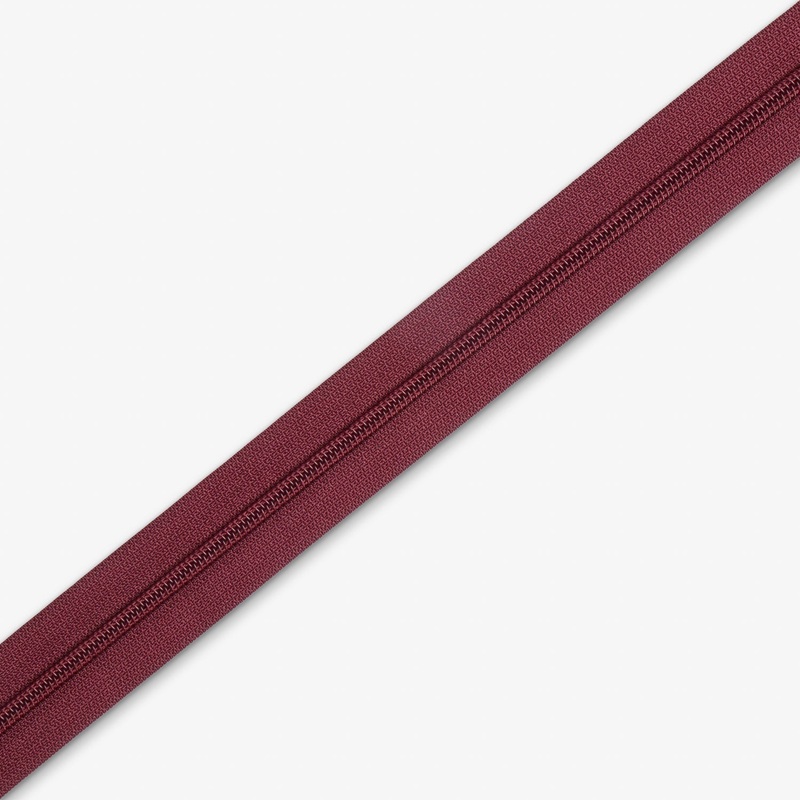 Zip Chain Type 5 Burgundy C171 Per Meter