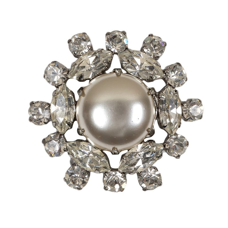 Vintage Crystal Rhinestones and Pearl Finished Open Framework Button – 55L/35mm