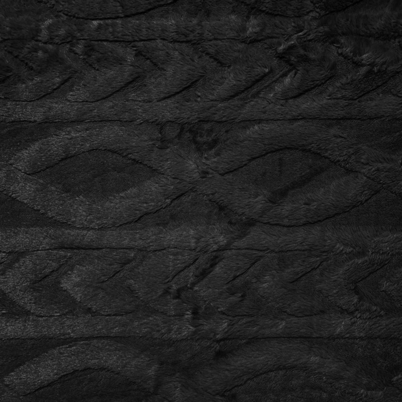 Chain Link Luxury Fur – Black