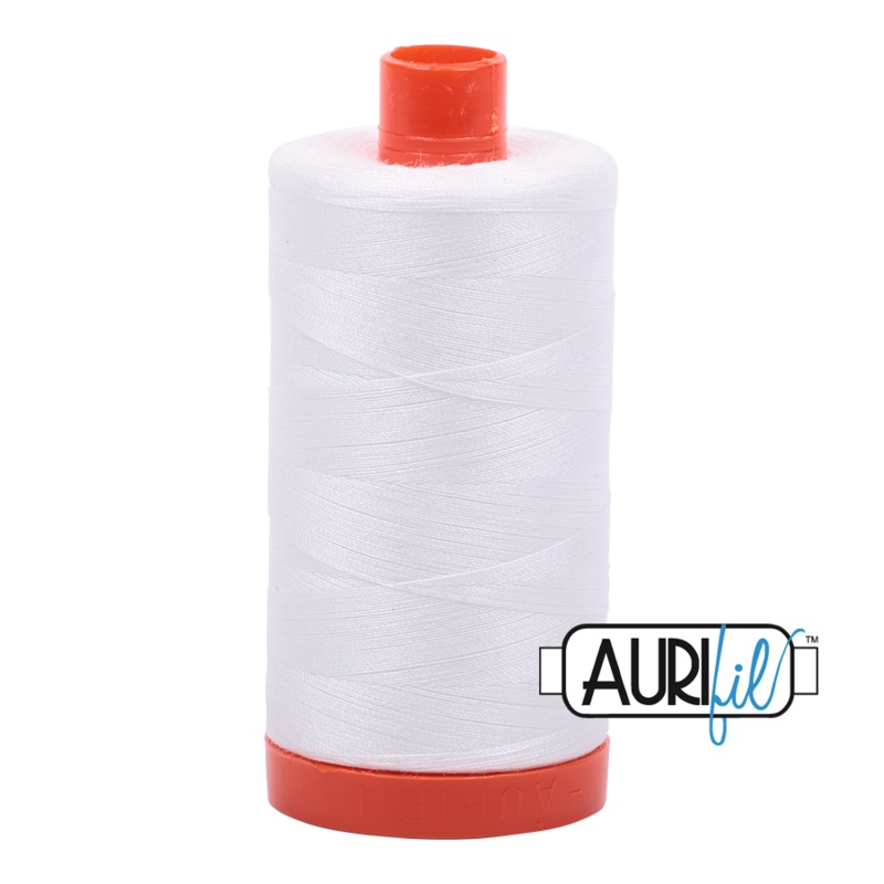 50wt – Aurifil – 2021 – Natural White – 1300m/1422yd