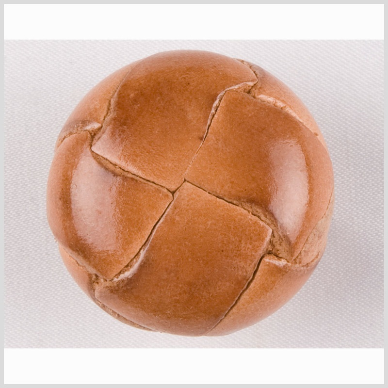 Lacquered Natural Leather Button – 24L/15mm